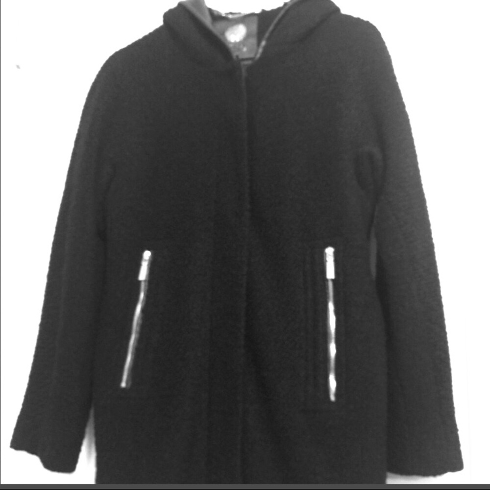 Vince Camuto wool coat with faux leather